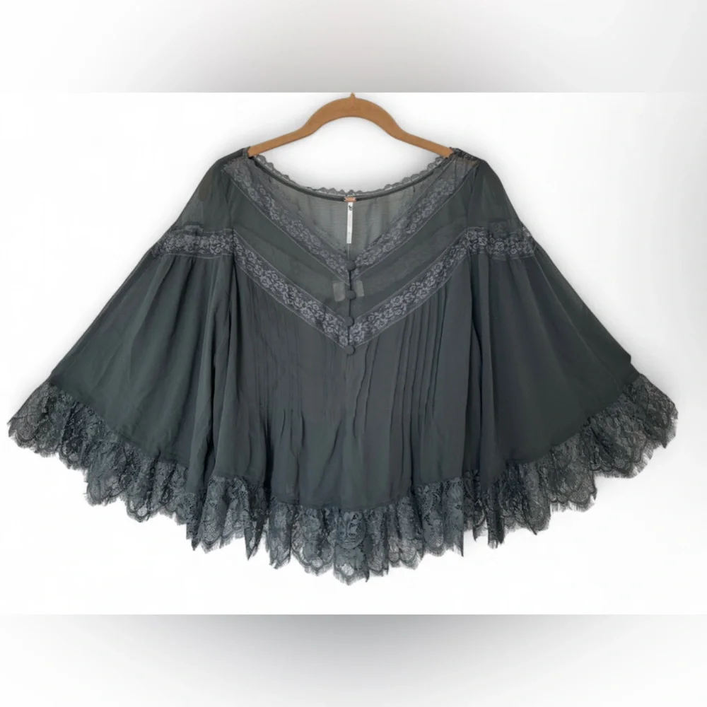 FREE PEOPLE Bali Midnight Rain Top Lacey Boho Women’s Top NWT - Size Large